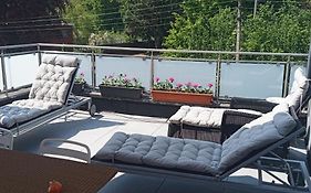 Liege 4420 Rue Jean Jaures 45 Grande Maison Joyeuse Avec Terrasse 30M2 Pour 8 Personnes Maximum