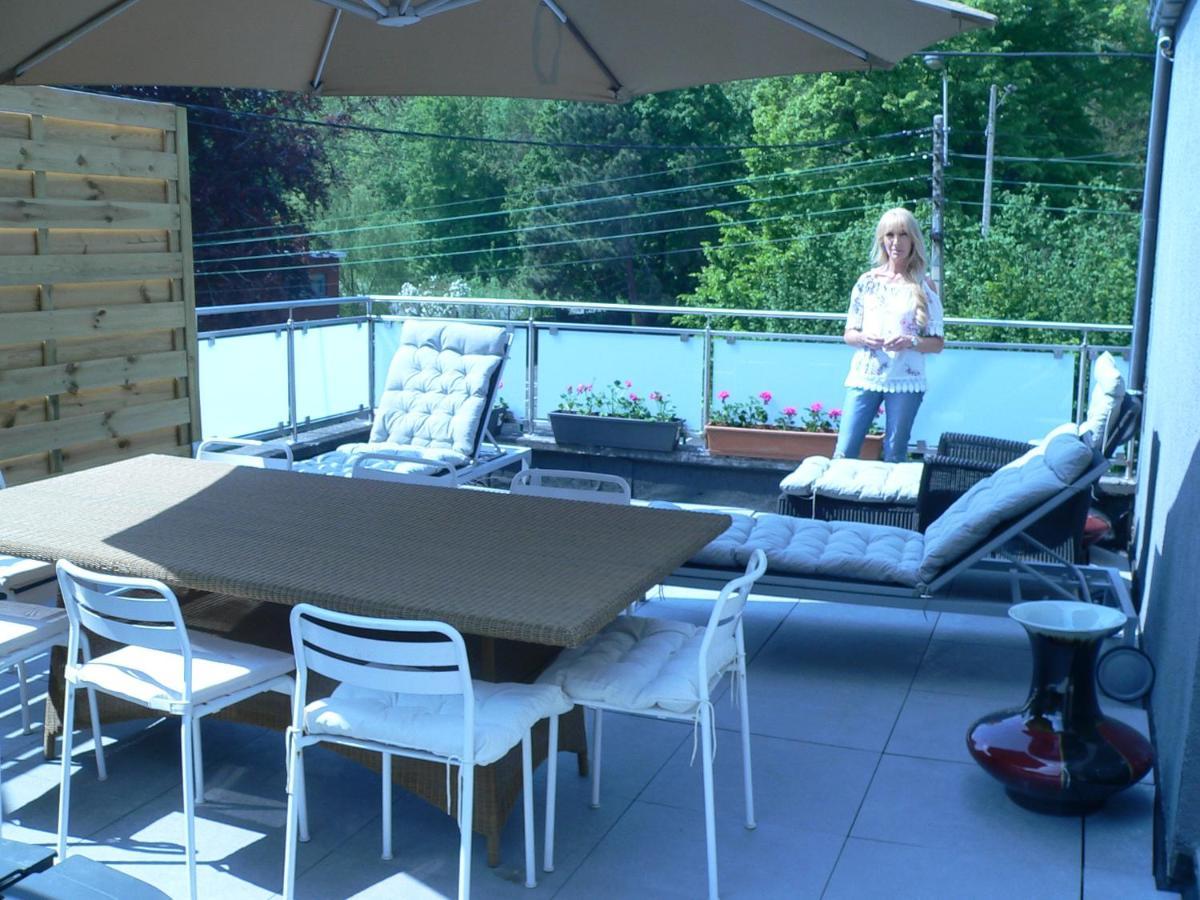 Liege 4420 Rue Jean Jaures 45 Grande Maison Joyeuse Avec Terrasse 30M2 Pour 8 Personnes Maximum Saint-Nicolas  Buitenkant foto