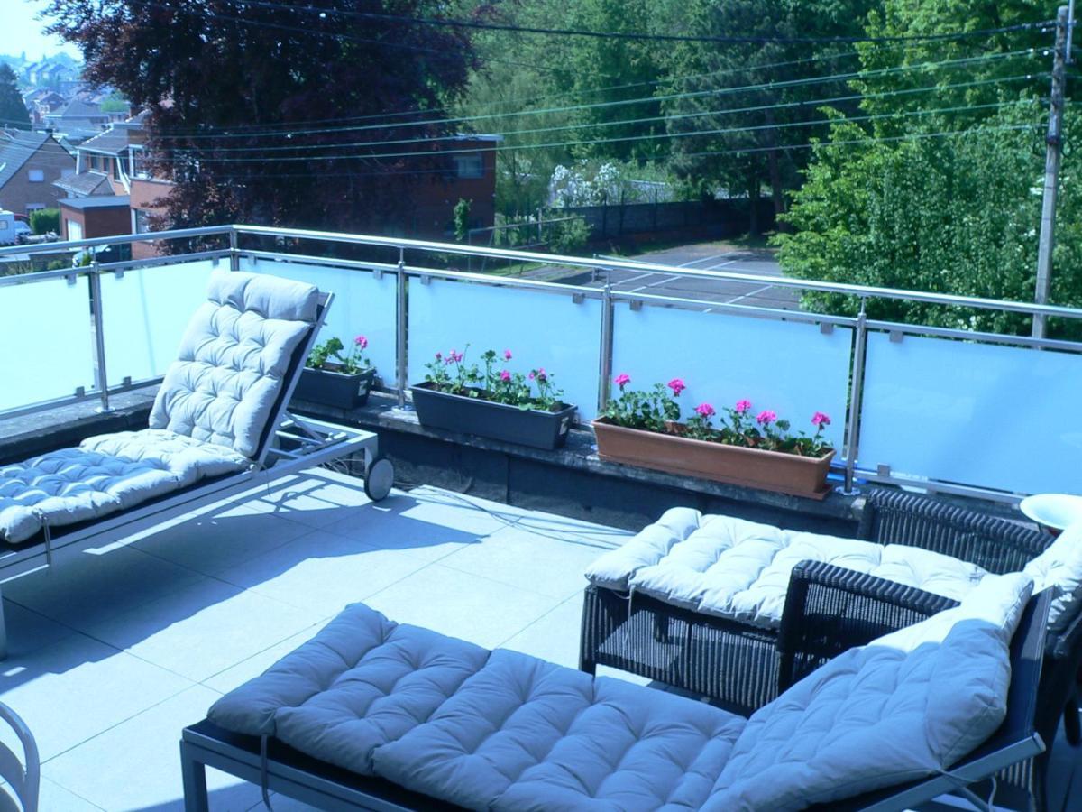 Liege 4420 Rue Jean Jaures 45 Grande Maison Joyeuse Avec Terrasse 30M2 Pour 8 Personnes Maximum Saint-Nicolas  Buitenkant foto