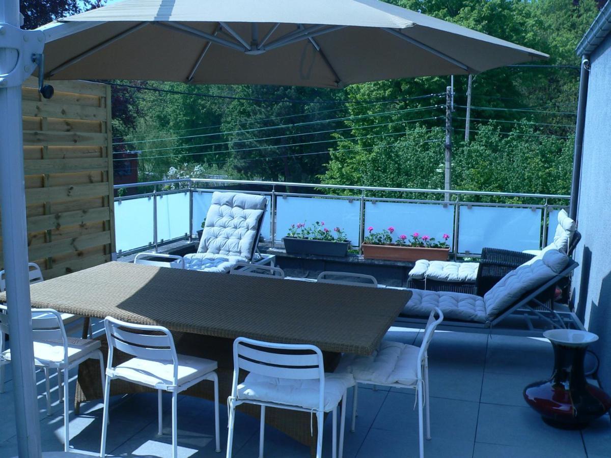 Liege 4420 Rue Jean Jaures 45 Grande Maison Joyeuse Avec Terrasse 30M2 Pour 8 Personnes Maximum Saint-Nicolas  Buitenkant foto